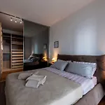 5 Stars Apart Sea View